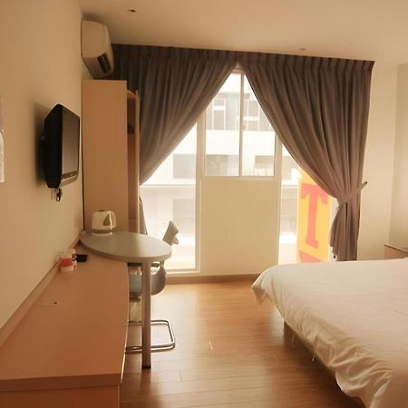 Hotel City Comfort Inn Пухонг Екстериор снимка