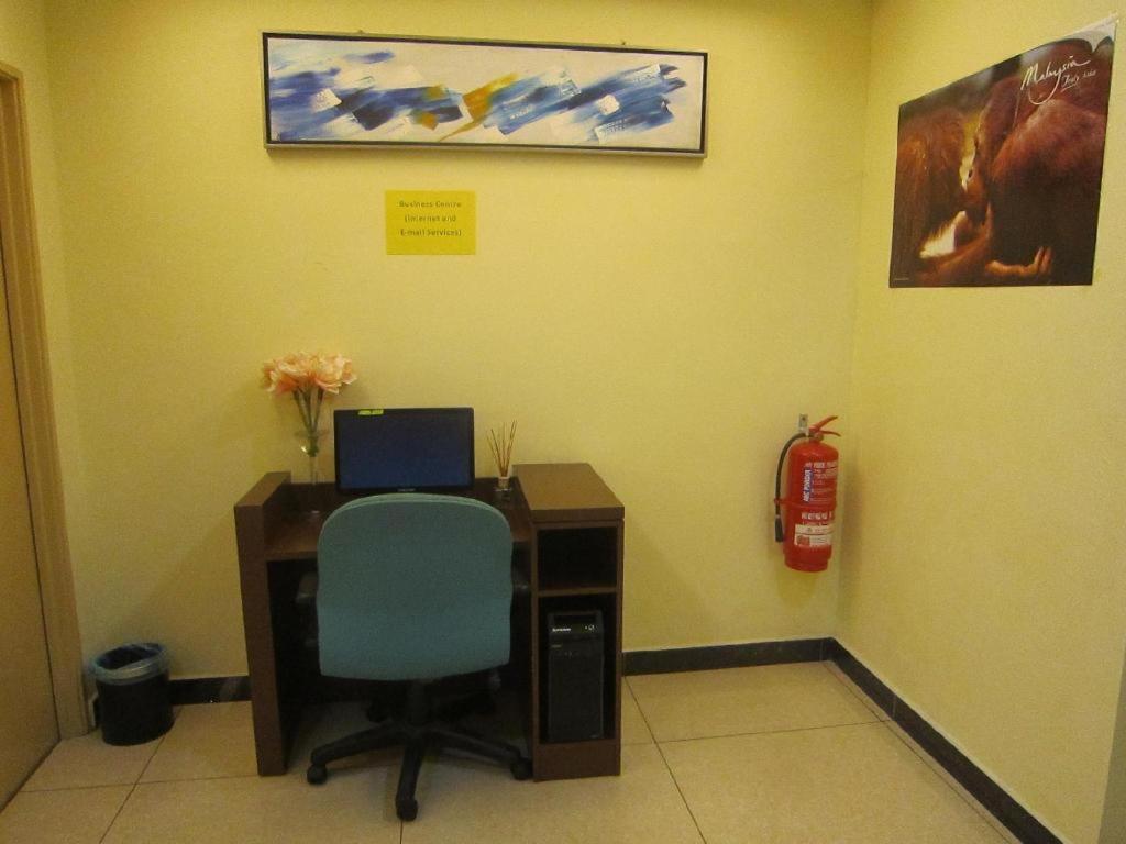 Hotel City Comfort Inn Пухонг Екстериор снимка
