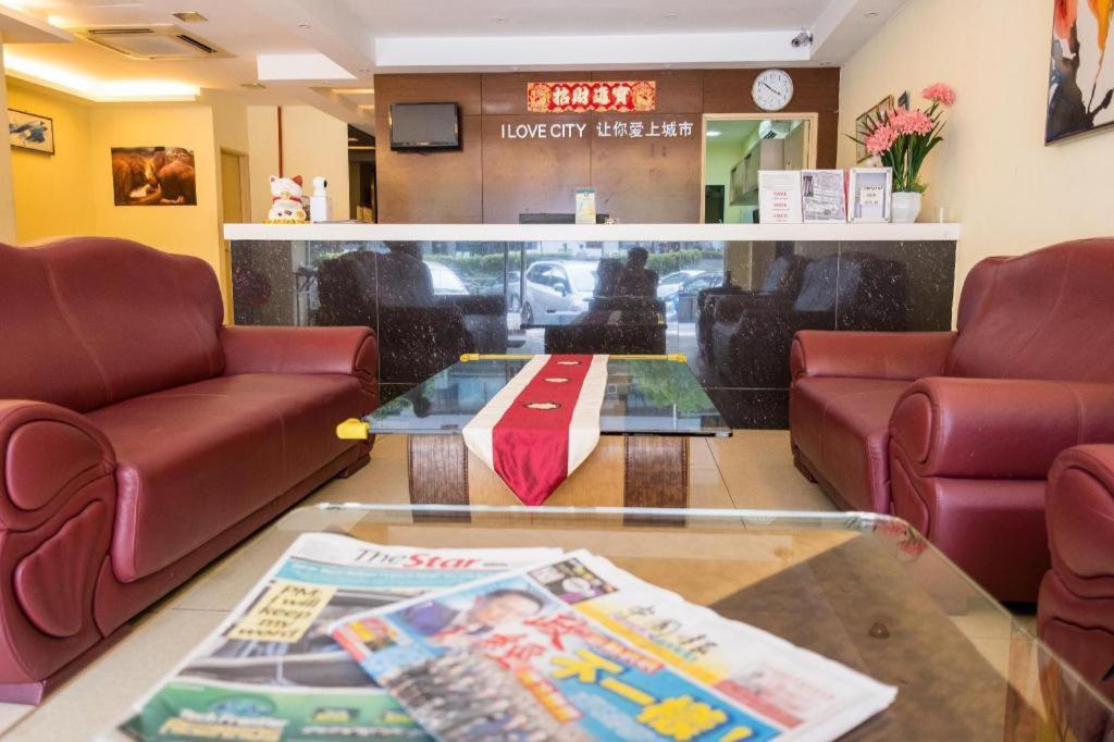 Hotel City Comfort Inn Пухонг Екстериор снимка