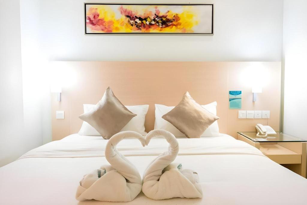 Hotel City Comfort Inn Пухонг Екстериор снимка