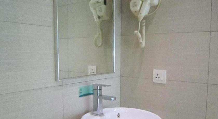 Hotel City Comfort Inn Пухонг Екстериор снимка