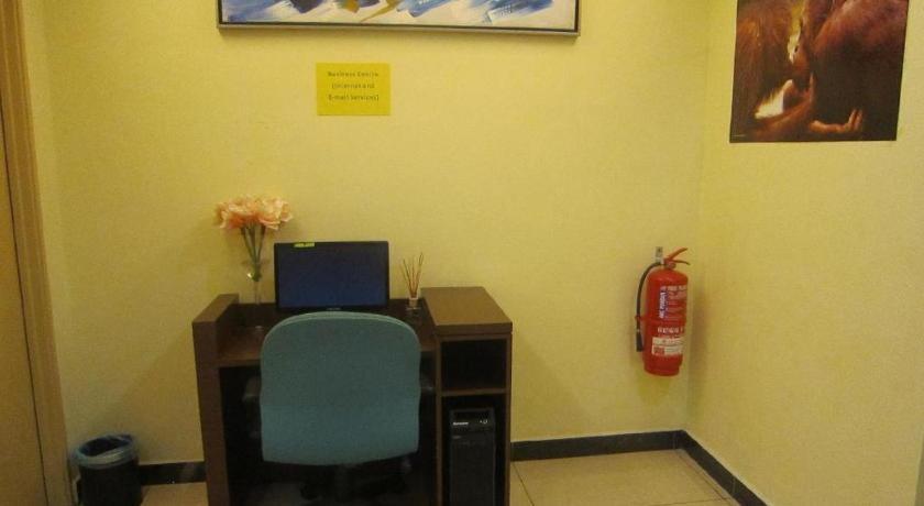 Hotel City Comfort Inn Пухонг Екстериор снимка