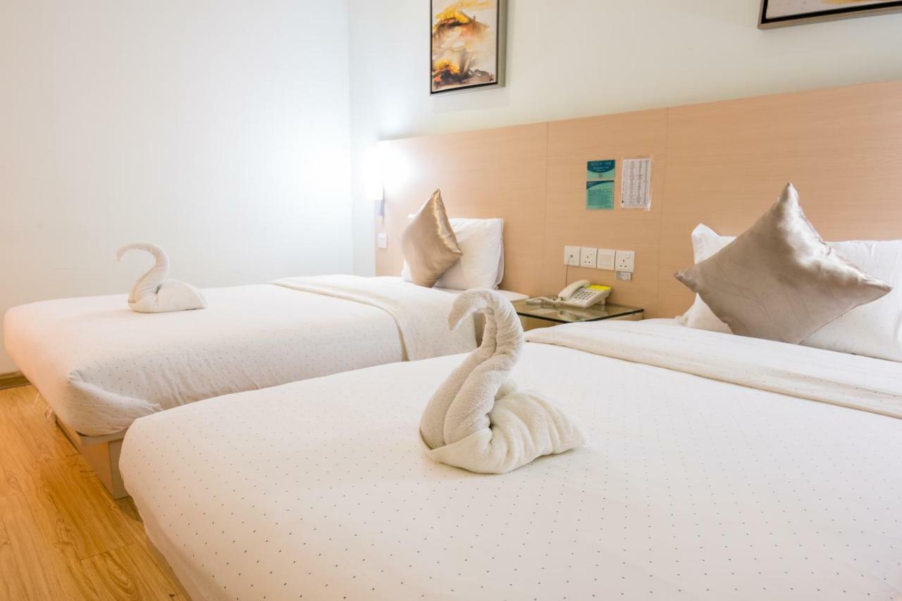 Hotel City Comfort Inn Пухонг Екстериор снимка
